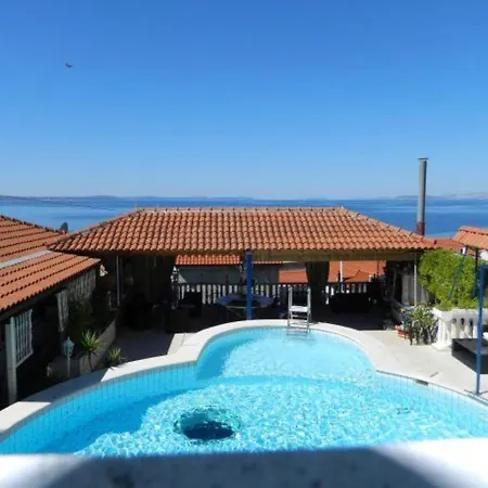 Elit- Three Bedroom With Sea View Terrace Penthouse アパート *